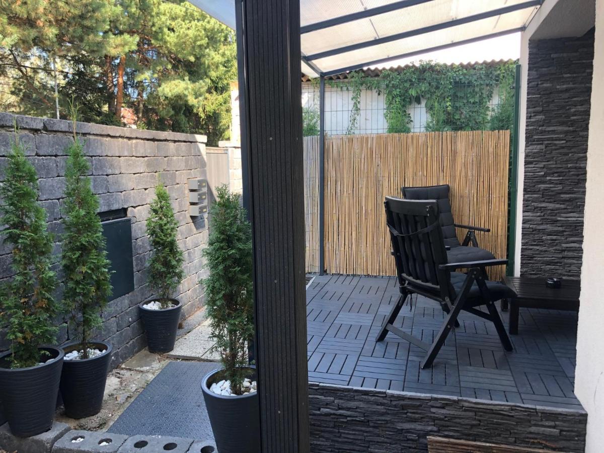 Apartman V Centre Michaloviec ミハロフツェ エクステリア 写真
